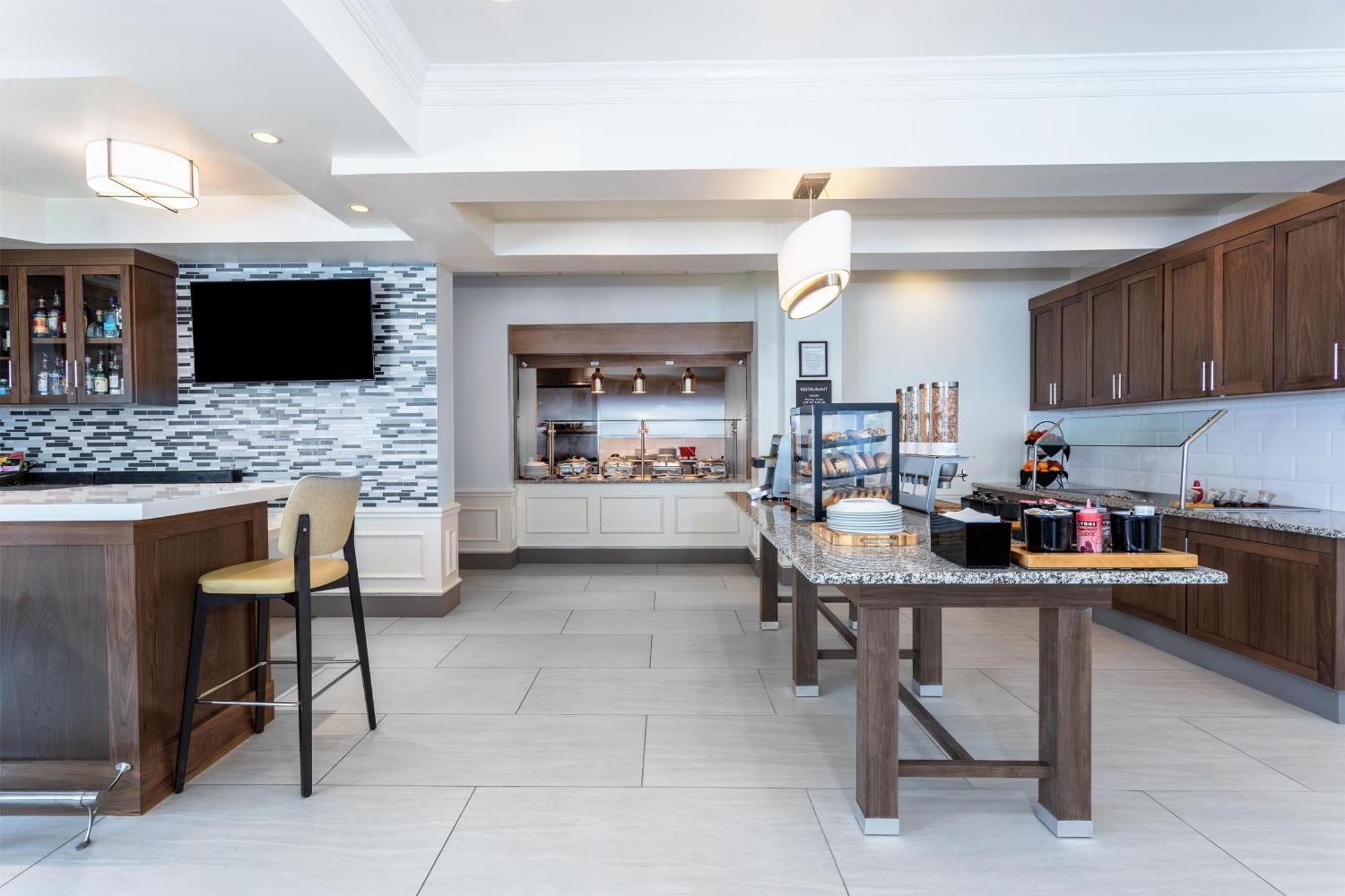 Hilton Garden Inn Tampa Northwest/Oldsmar Exterior photo